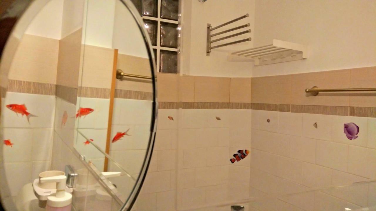 One Bedroom Apartment French Embassy Bukares Bagian luar foto